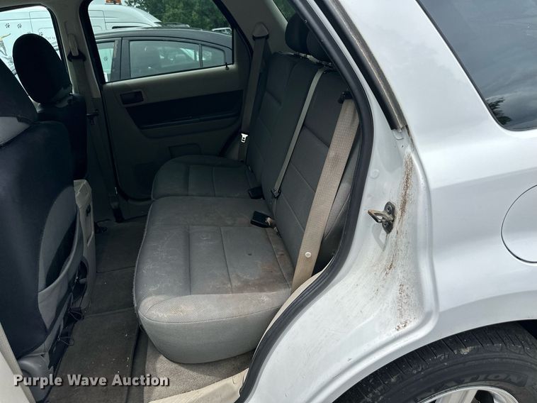 image for item DO5155 2009  Ford Escape Hybrid  SUV