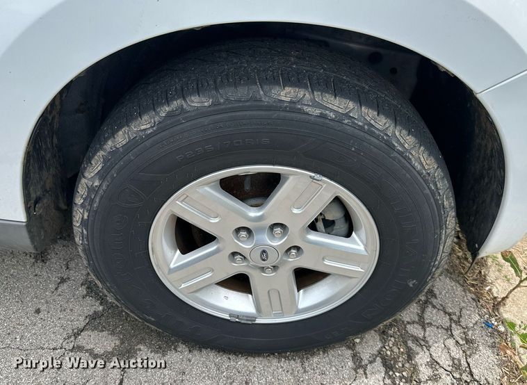 image for item DO5155 2009  Ford Escape Hybrid  SUV