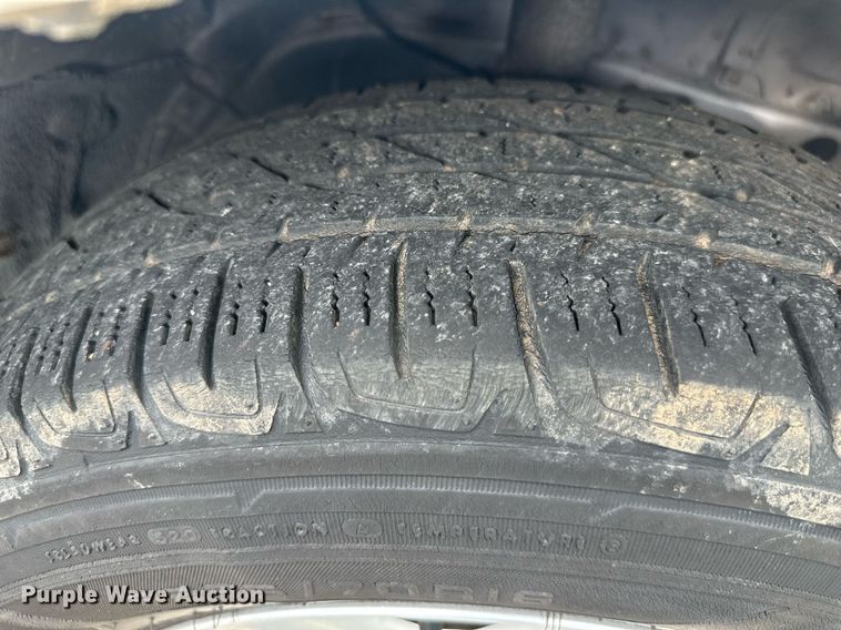 image for item DO5155 2009  Ford Escape Hybrid  SUV