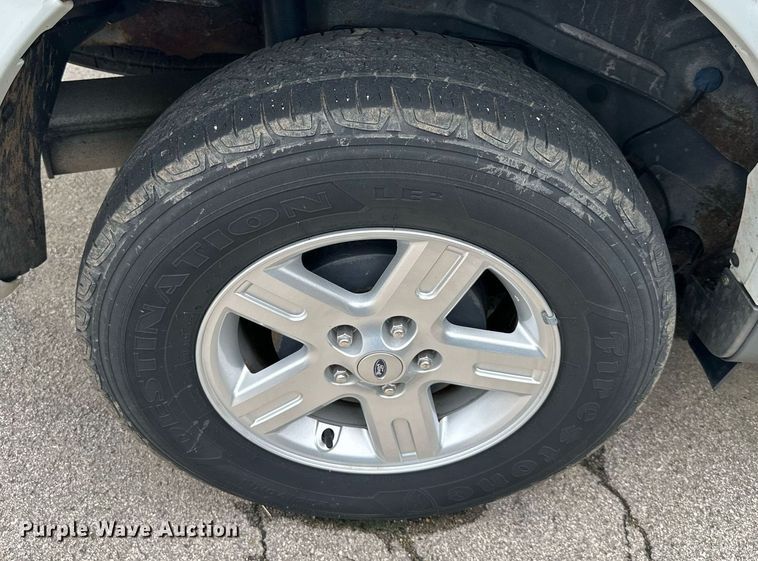 image for item DO5155 2009  Ford Escape Hybrid  SUV