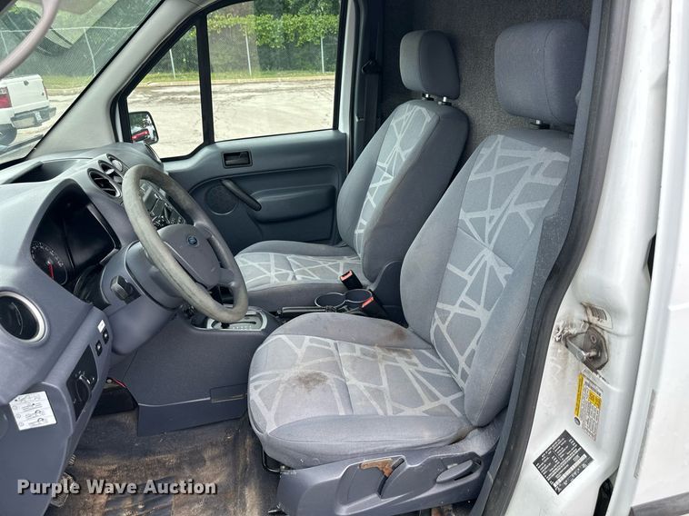 image for item DO5157 2012  Ford Transit Connect  animal control van