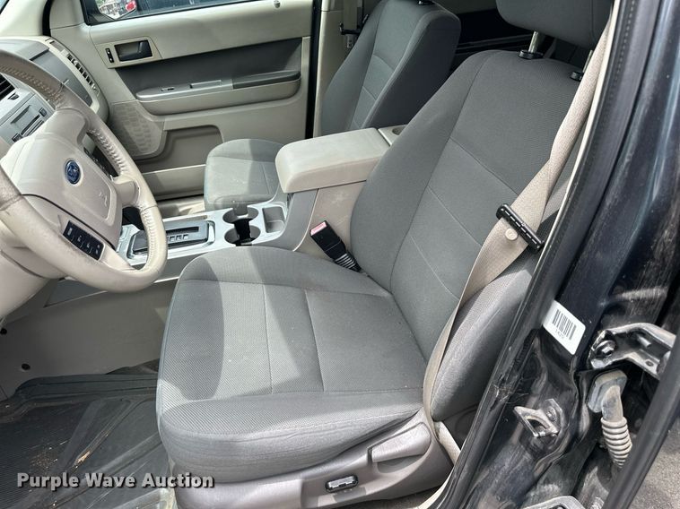 image for item DO5158 2009  Ford Escape Hybrid  SUV