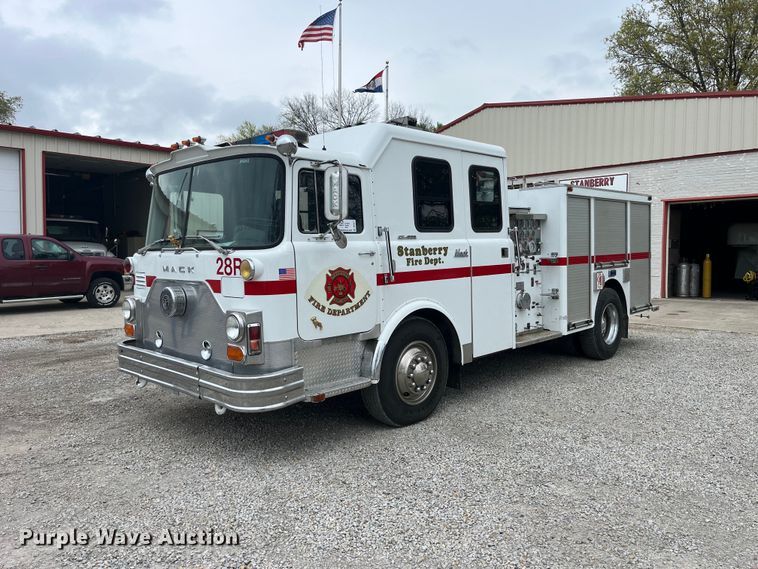 image for item DP0477 1977 Mack CF-600  pumper fire truck