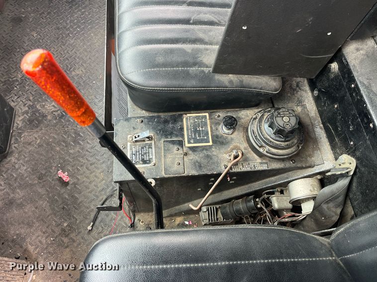 image for item DP0477 1977 Mack CF-600  pumper fire truck