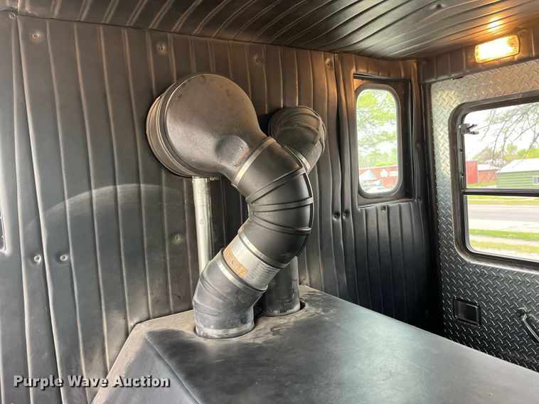 image for item DP0477 1977 Mack CF-600  pumper fire truck