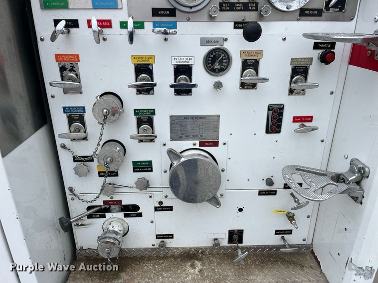 image for item DP0477 1977 Mack CF-600  pumper fire truck