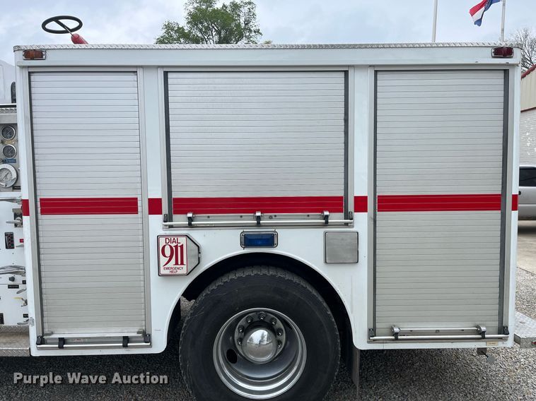 image for item DP0477 1977 Mack CF-600  pumper fire truck