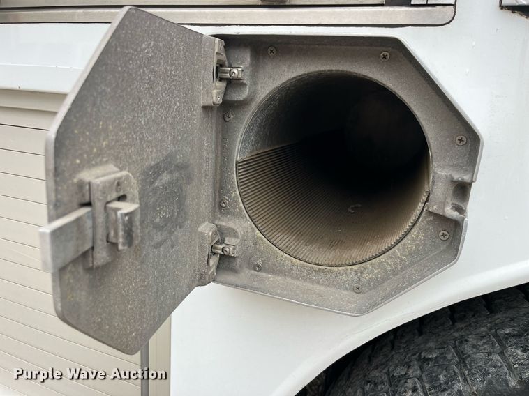 image for item DP0477 1977 Mack CF-600  pumper fire truck