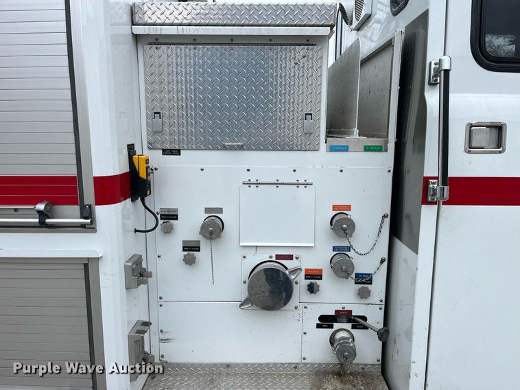 image for item DP0477 1977 Mack CF-600  pumper fire truck