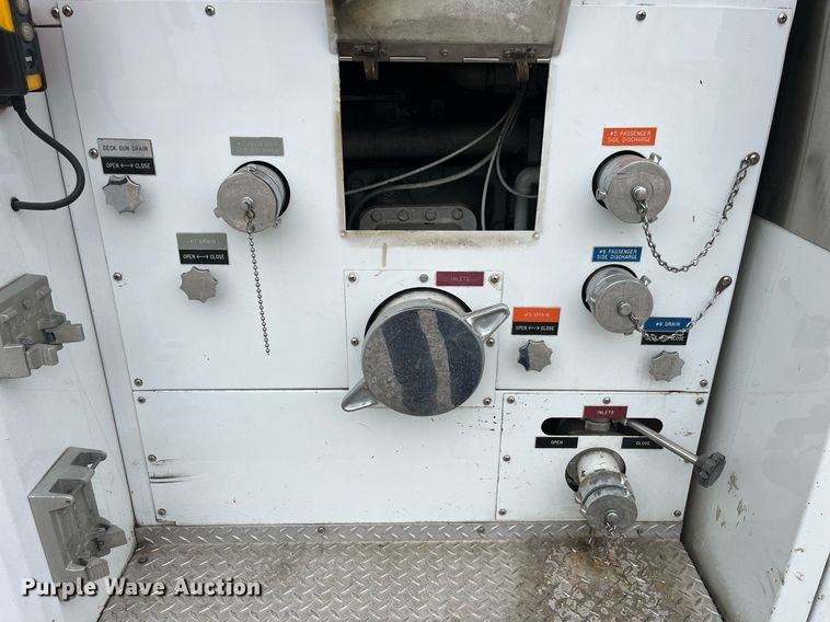 image for item DP0477 1977 Mack CF-600  pumper fire truck