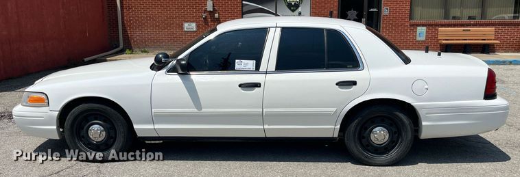 image for item DP0519 2011 Ford Crown Victoria Police Interceptor