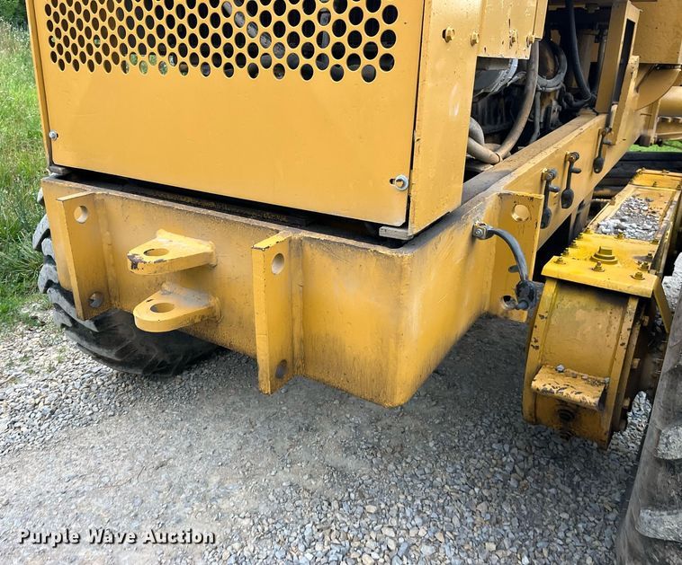 image for item DP0523 Champion 720A  motor grader
