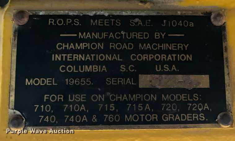 image for item DP0523 Champion 720A  motor grader
