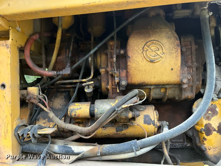 image for item DP0523 Champion 720A  motor grader