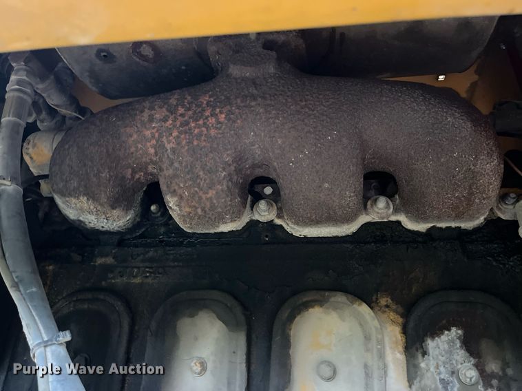 image for item DP0523 Champion 720A  motor grader