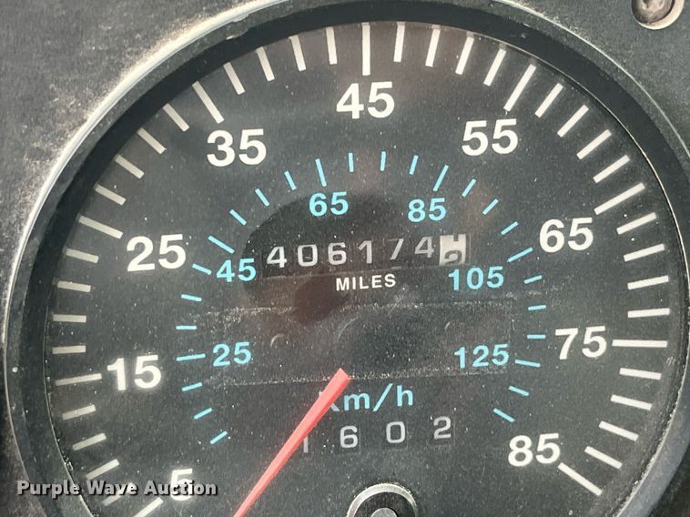 image for item DP0524 1996 Mack CH613  semi truck