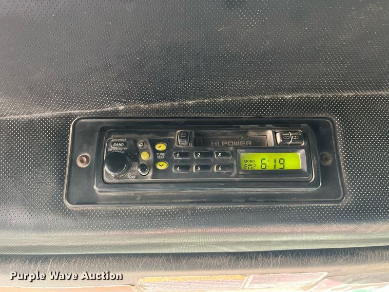 image for item DP0524 1996 Mack CH613  semi truck