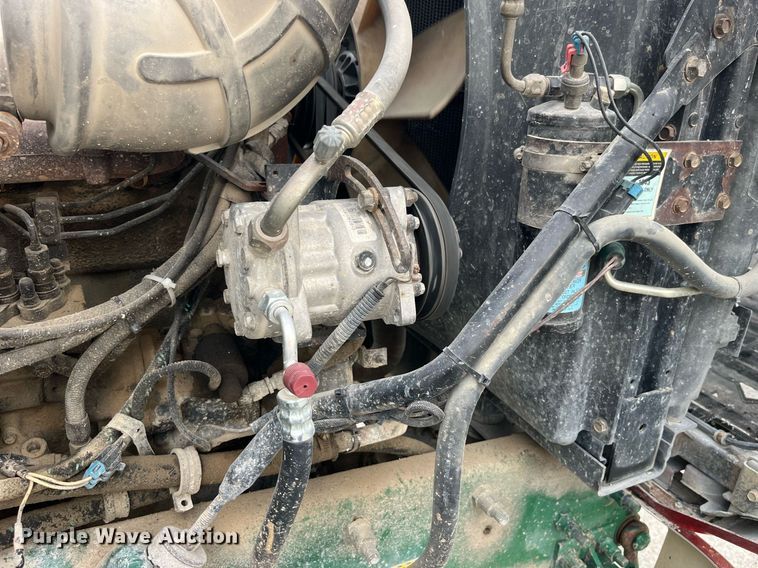 image for item DP0524 1996 Mack CH613  semi truck