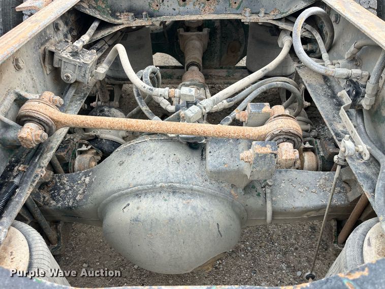 image for item DP0524 1996 Mack CH613  semi truck