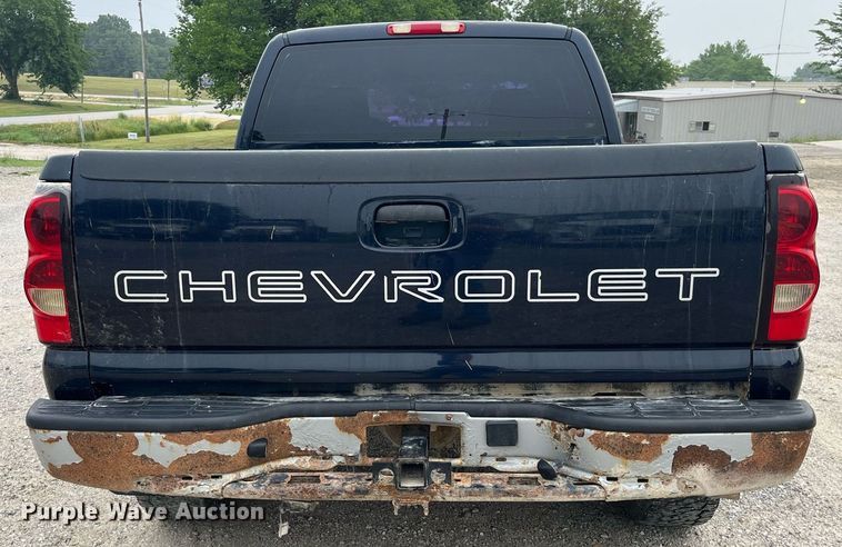 image for item DP0525 2006 Chevrolet Silverado 1500  Ext. Cab pickup truck