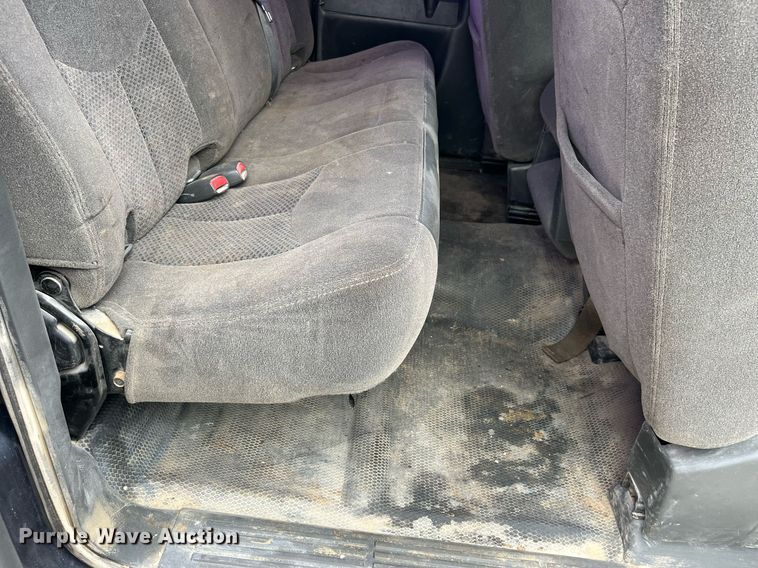 image for item DP0525 2006 Chevrolet Silverado 1500  Ext. Cab pickup truck