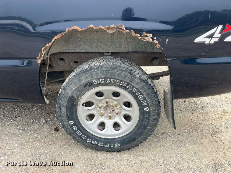 image for item DP0525 2006 Chevrolet Silverado 1500  Ext. Cab pickup truck