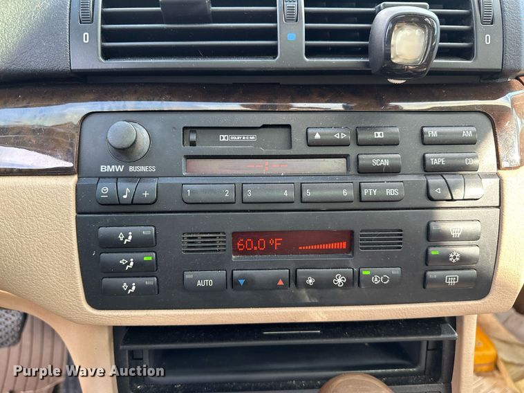 image for item DP3136 2001 BMW 330i