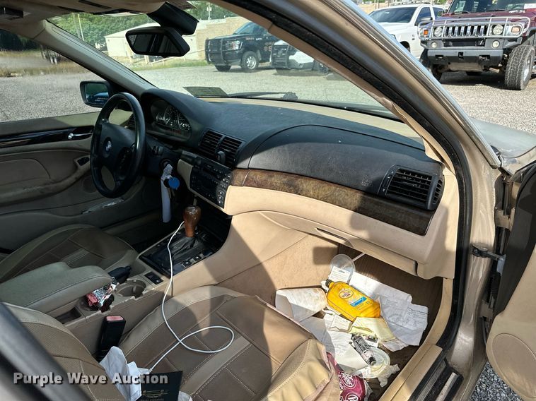 image for item DP3136 2001 BMW 330i