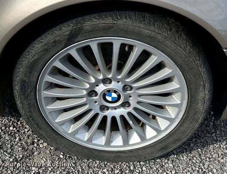 image for item DP3136 2001 BMW 330i