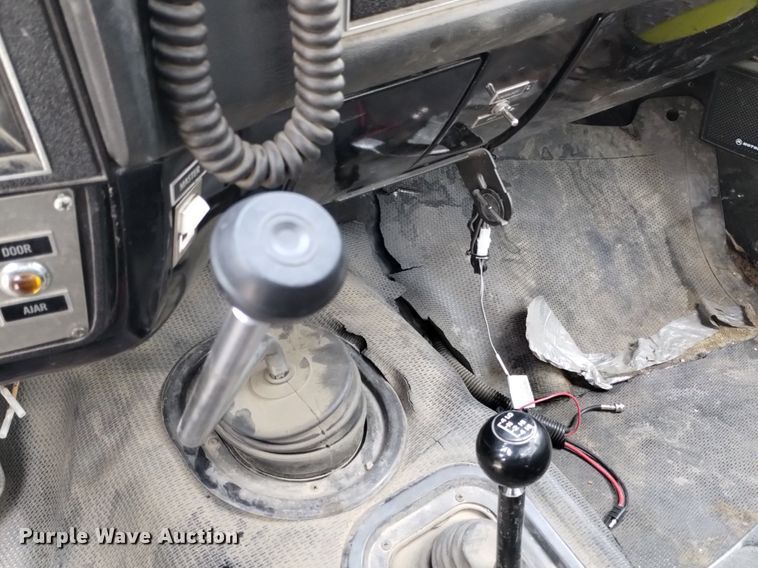 image for item DP3277 1982 GMC K3500  rescue vehicle