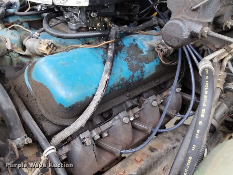 image for item DP3277 1982 GMC K3500  rescue vehicle