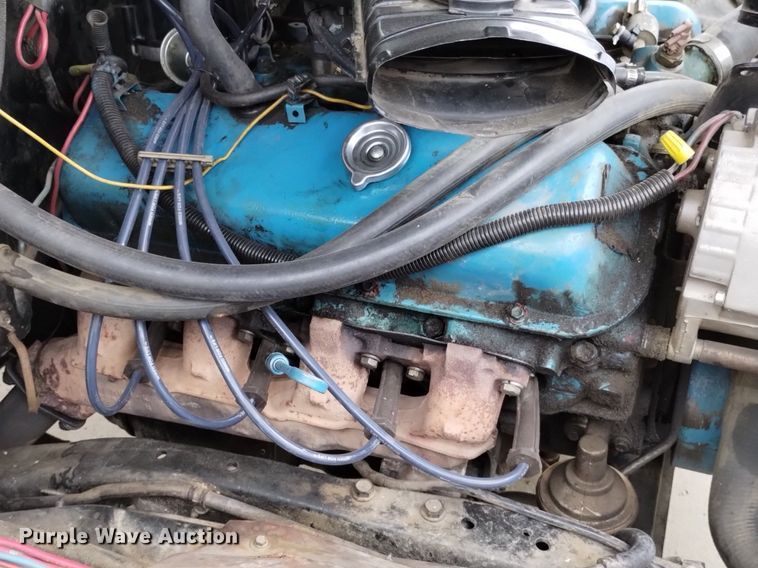 image for item DP3277 1982 GMC K3500  rescue vehicle