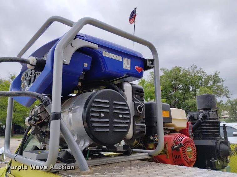 image for item DP3277 1982 GMC K3500  rescue vehicle