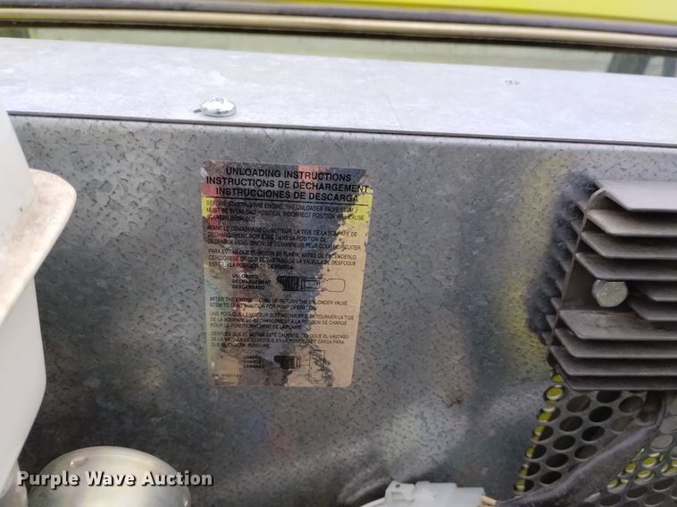 image for item DP3277 1982 GMC K3500  rescue vehicle