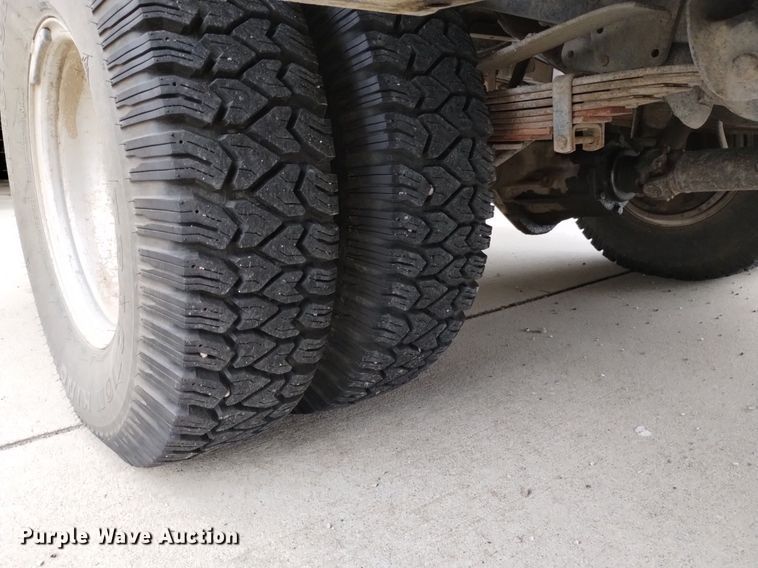 image for item DP3277 1982 GMC K3500  rescue vehicle