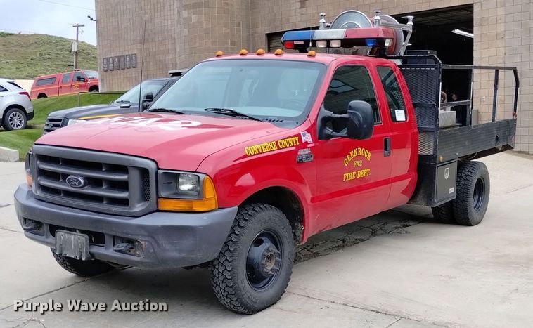 image for item DP3280 2000 Ford  F350 Super Duty  brush fire truck