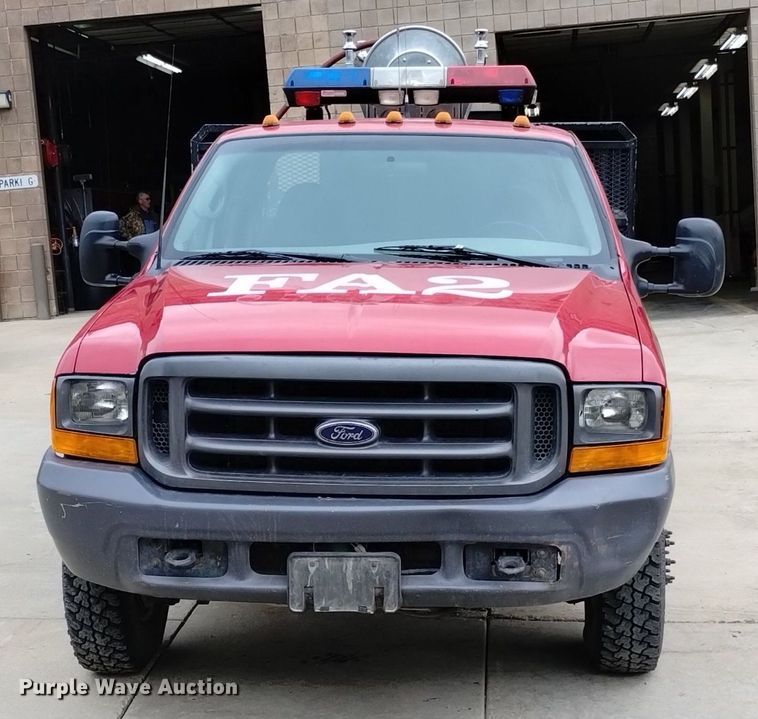 image for item DP3280 2000 Ford  F350 Super Duty  brush fire truck