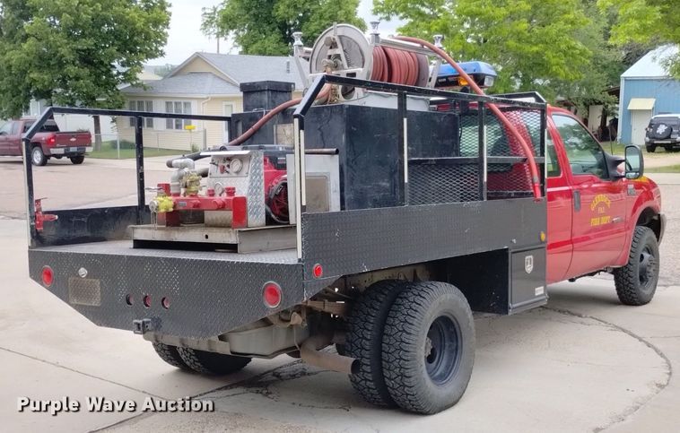 image for item DP3280 2000 Ford  F350 Super Duty  brush fire truck