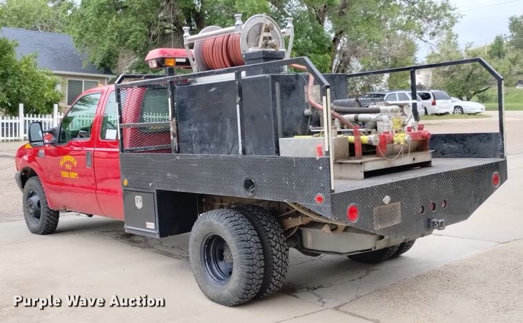 image for item DP3280 2000 Ford  F350 Super Duty  brush fire truck