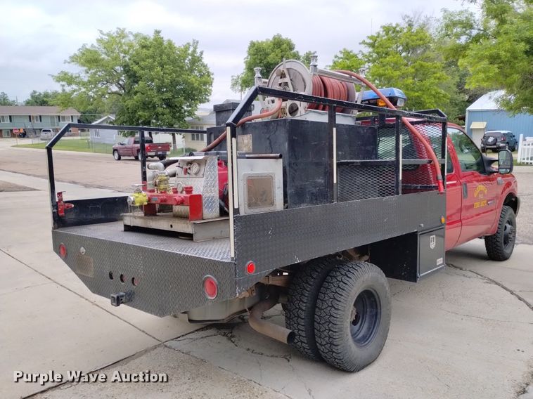 image for item DP3280 2000 Ford  F350 Super Duty  brush fire truck