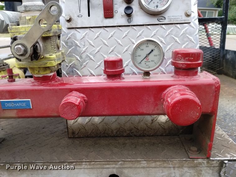 image for item DP3280 2000 Ford  F350 Super Duty  brush fire truck