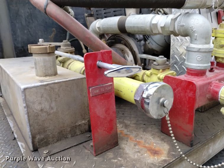 image for item DP3280 2000 Ford  F350 Super Duty  brush fire truck