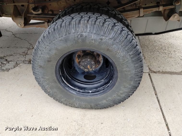 image for item DP3280 2000 Ford  F350 Super Duty  brush fire truck