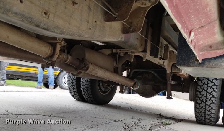 image for item DP3280 2000 Ford  F350 Super Duty  brush fire truck