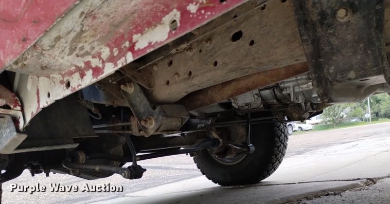 image for item DP3280 2000 Ford  F350 Super Duty  brush fire truck