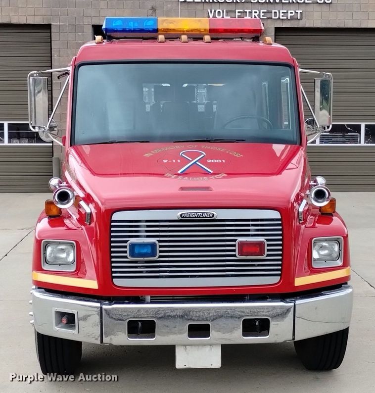 image for item DP3281 2001 Freightliner FL80  pumper fire truck