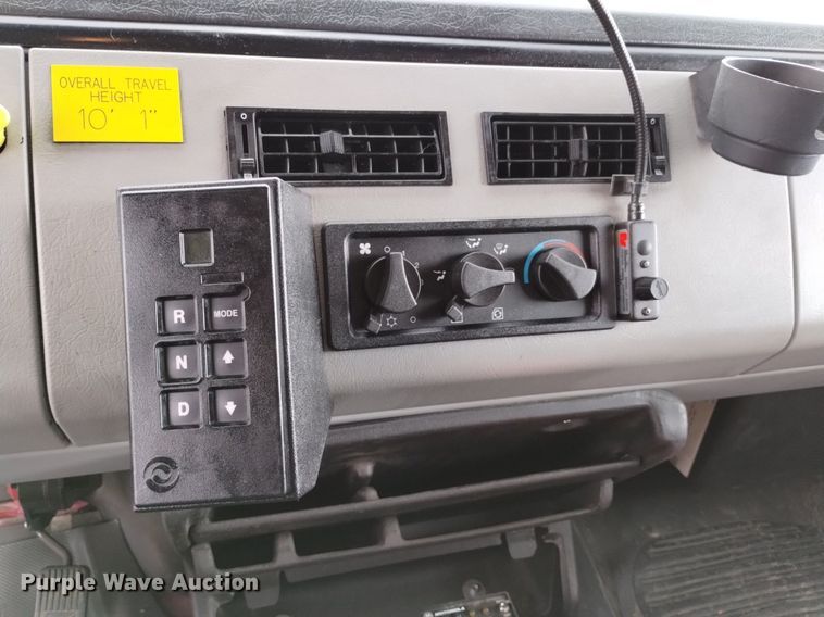 image for item DP3281 2001 Freightliner FL80  pumper fire truck