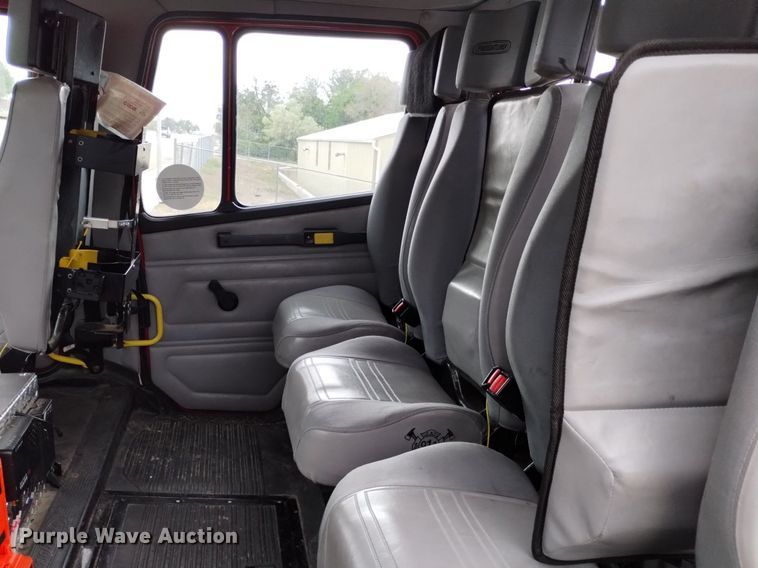 image for item DP3281 2001 Freightliner FL80  pumper fire truck