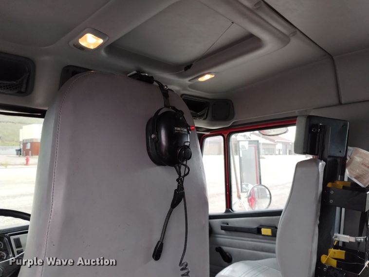 image for item DP3281 2001 Freightliner FL80  pumper fire truck