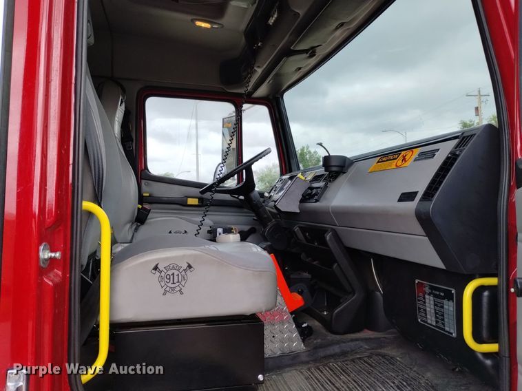 image for item DP3281 2001 Freightliner FL80  pumper fire truck